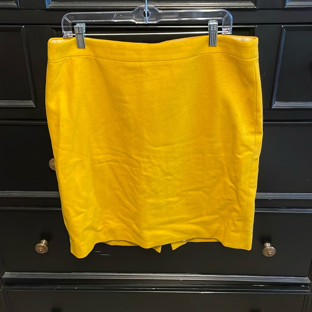 Yellow Pencil Skirt - J. Crew - sz 14